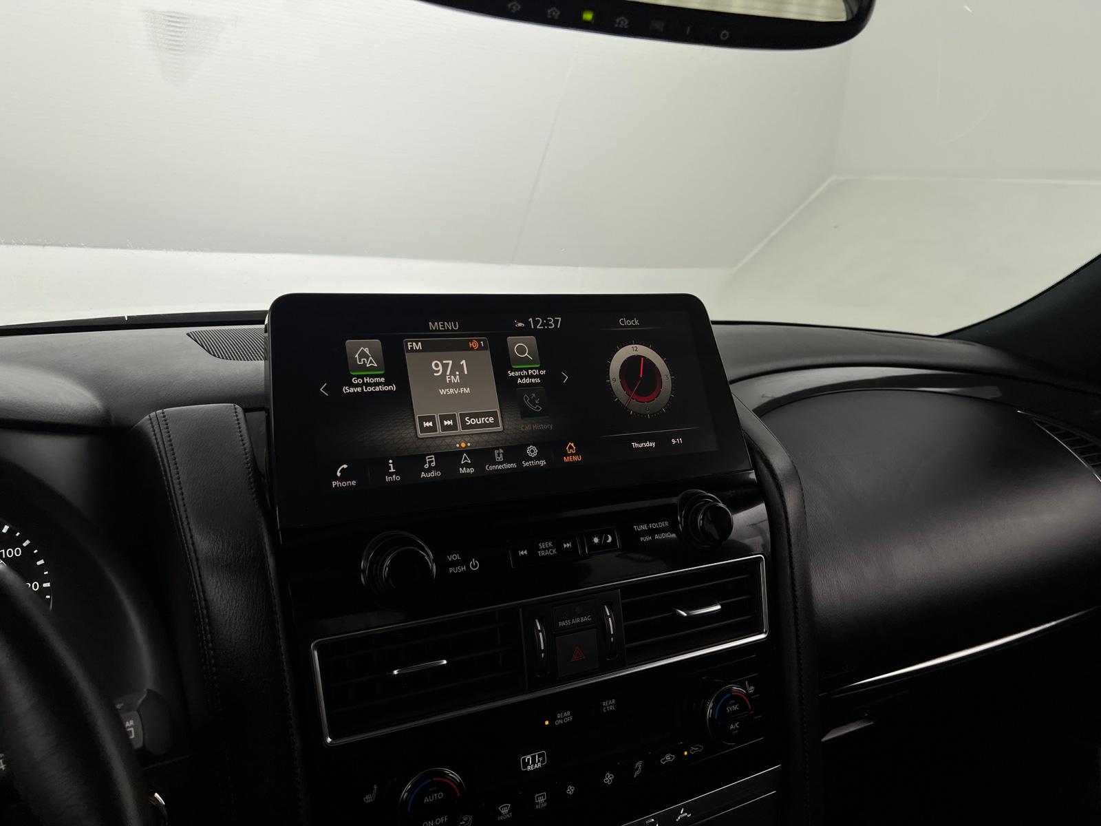Thumbnail: 2023 Nissan Armada - 3