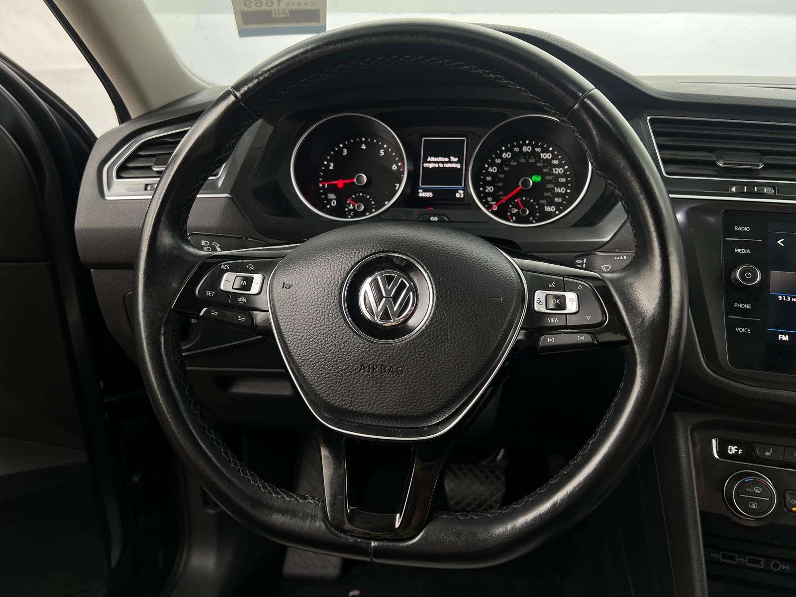 Thumbnail: 2019 Volkswagen Tiguan - 4