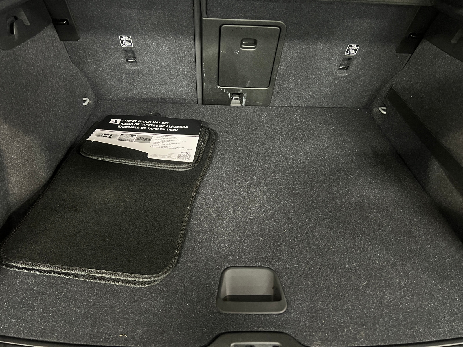 Thumbnail: 2019 Volvo XC40 - 7