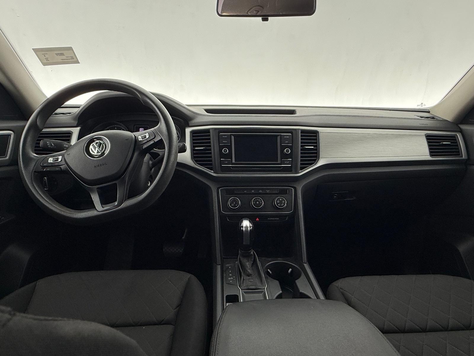 Thumbnail: 2019 Volkswagen Atlas - 3