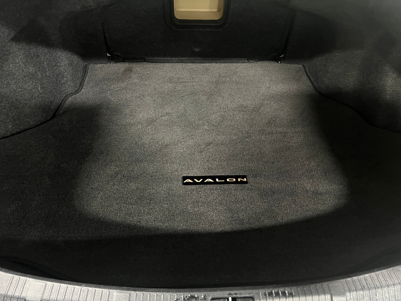 Thumbnail: 2013 Toyota Avalon - 6