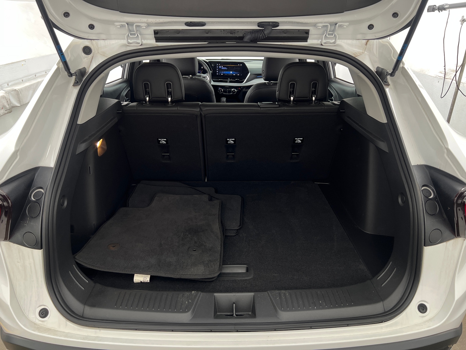 Thumbnail: 2024 Chevrolet Trax - 7