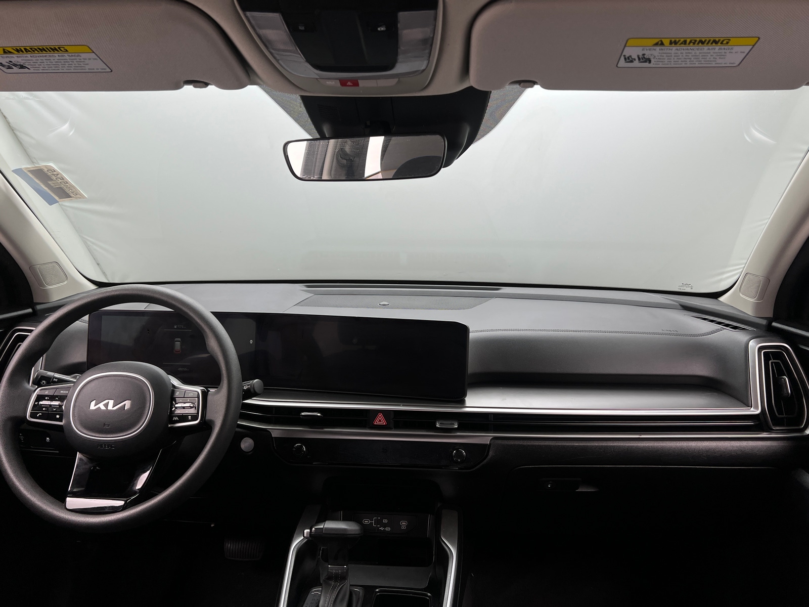 Thumbnail: 2024 Kia Sorento - 3