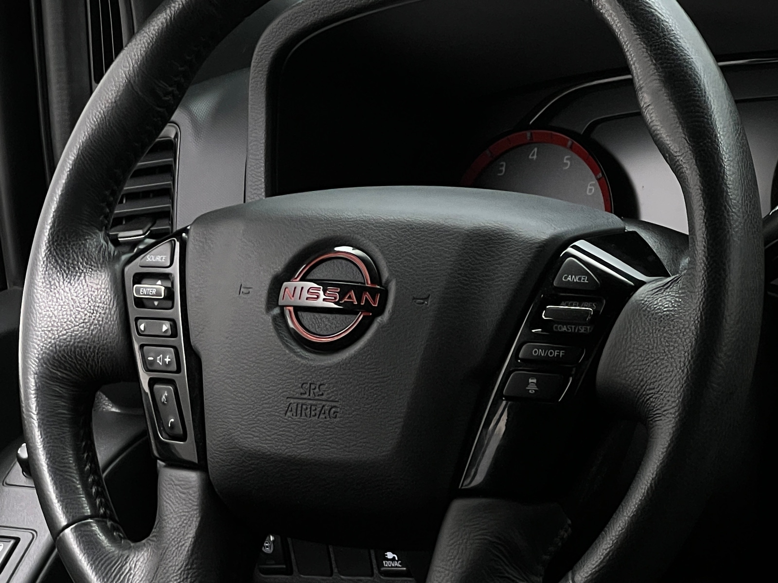 Thumbnail: 2022 Nissan Frontier - 4