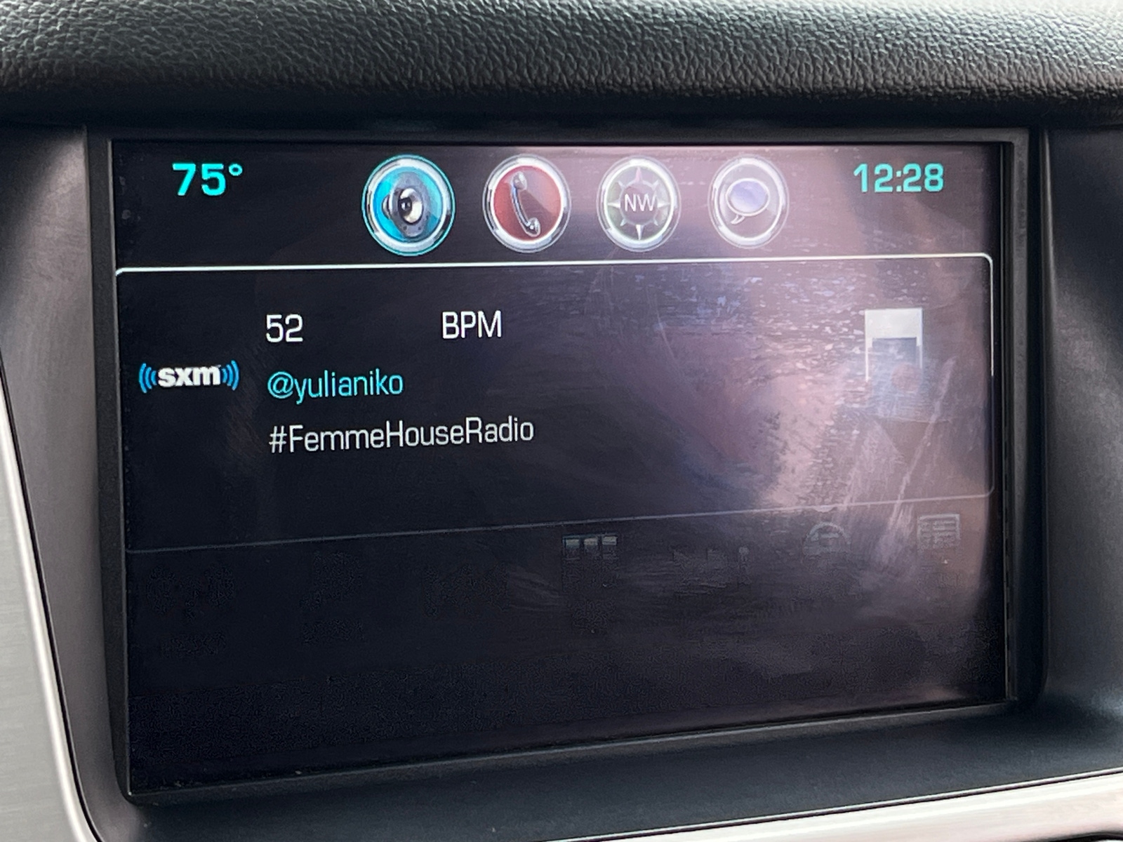 Thumbnail: 2019 GMC Yukon - 3