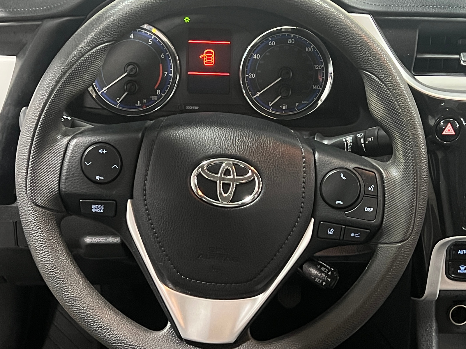 Thumbnail: 2018 Toyota Corolla - 5