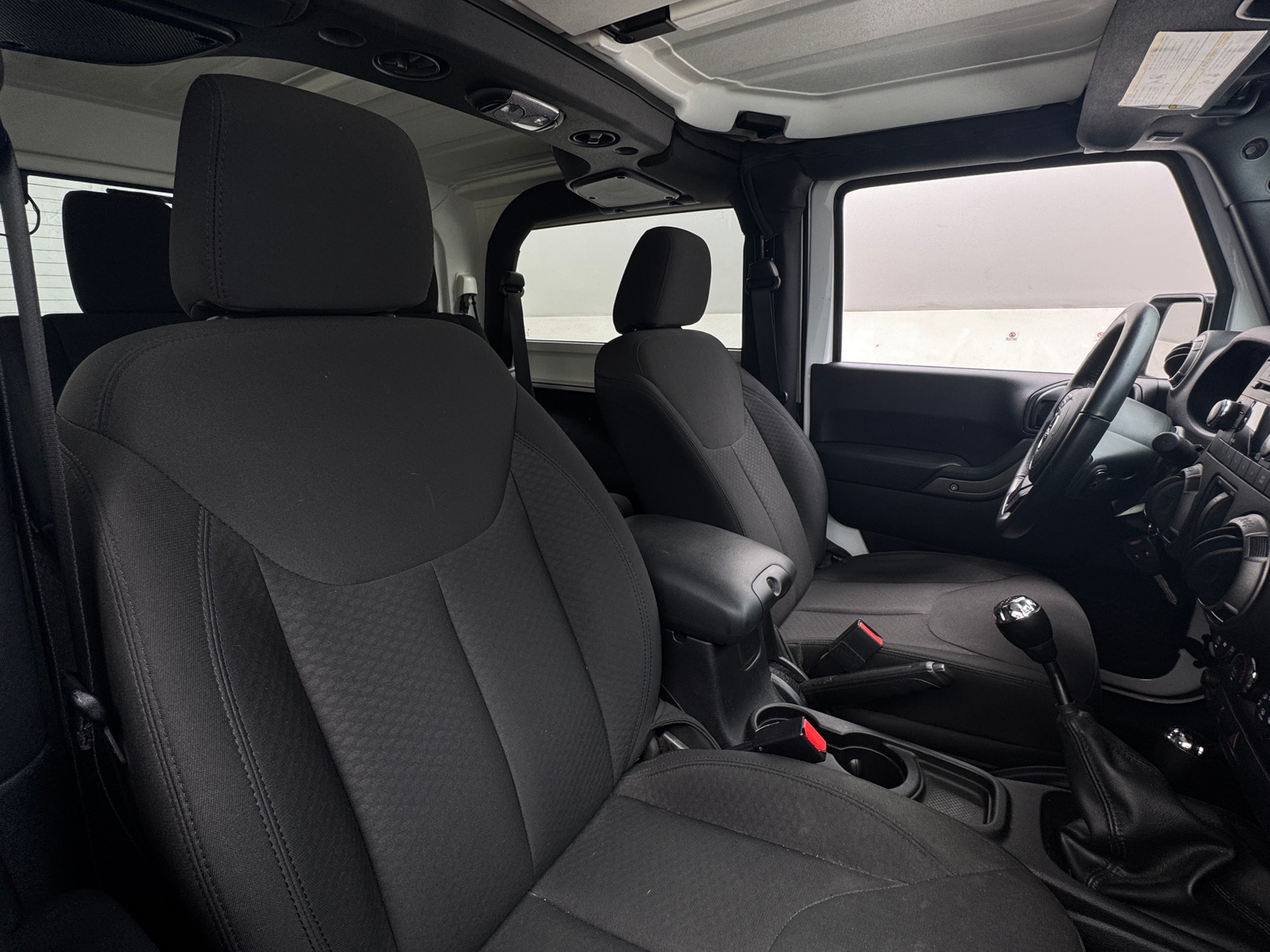 Thumbnail: 2016 Jeep Wrangler - 2