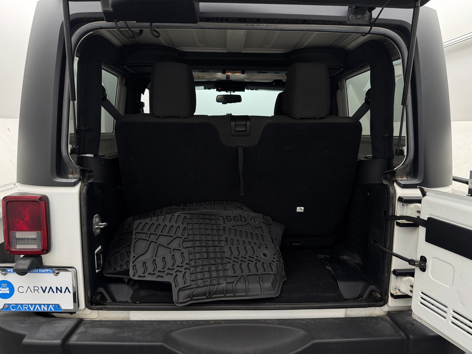 Thumbnail: 2016 Jeep Wrangler - 7