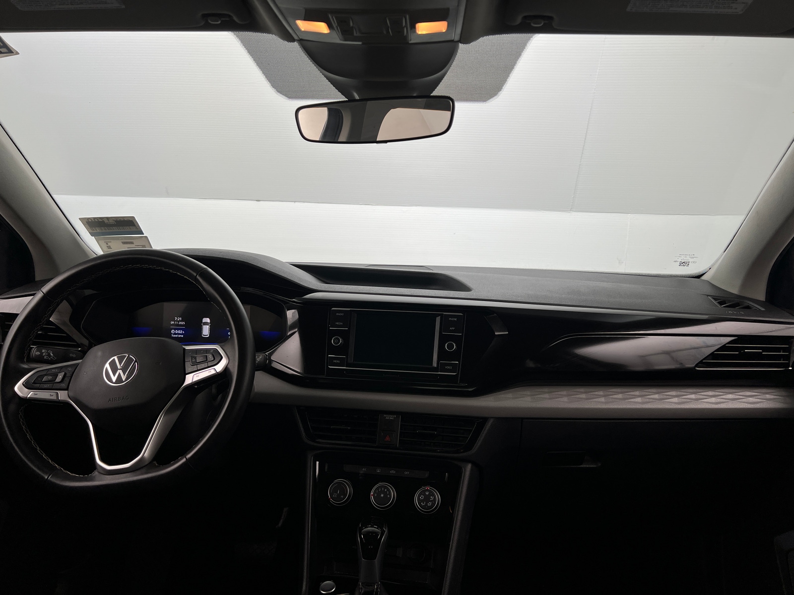 Thumbnail: 2024 Volkswagen Taos - 3