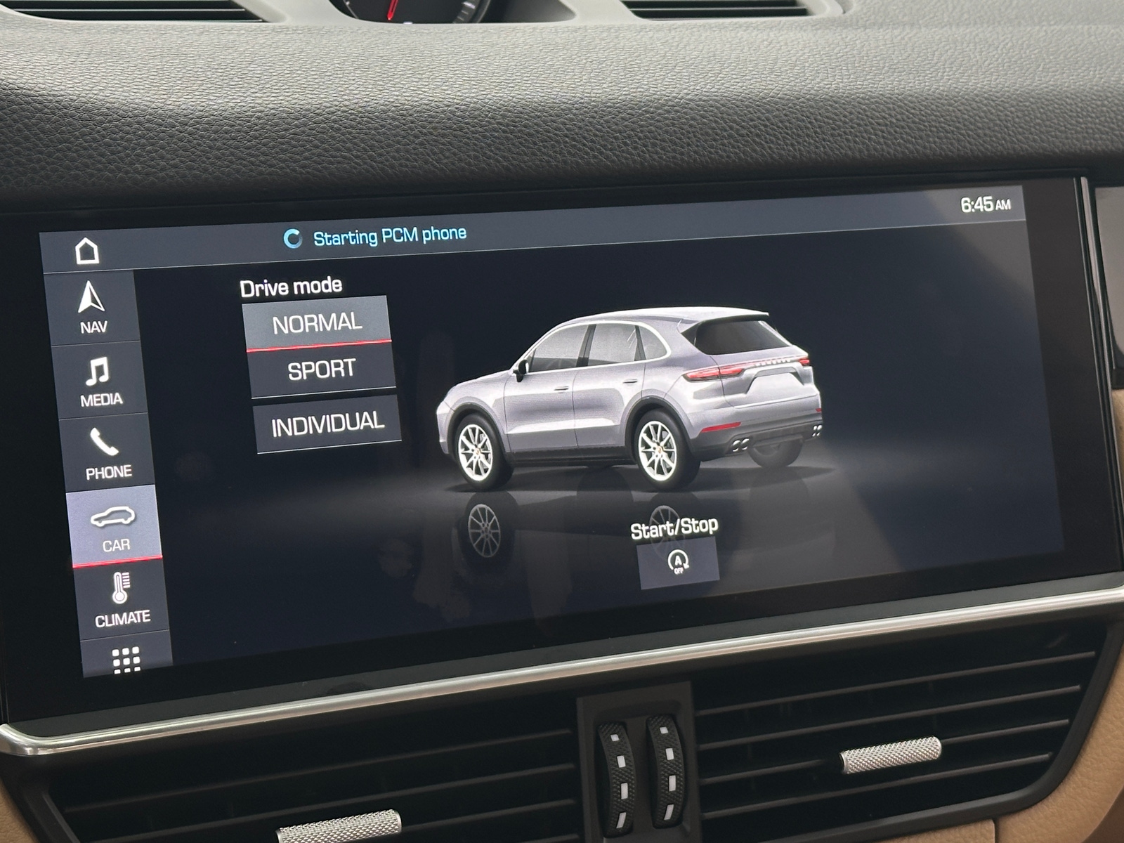 Thumbnail: 2020 Porsche Cayenne - 3