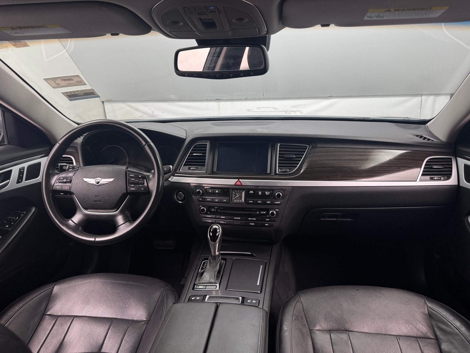 Thumbnail: 2015 Hyundai Genesis - 2