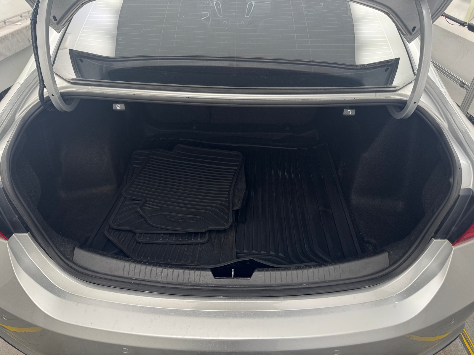 Thumbnail: 2018 Chevrolet Malibu - 7