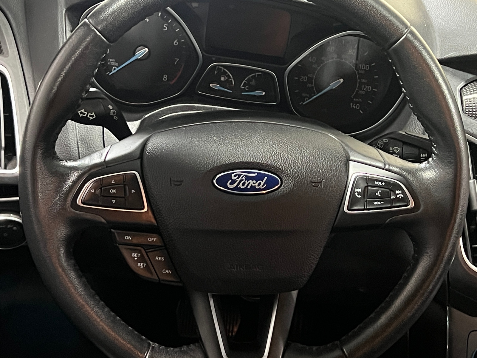 Thumbnail: 2015 Ford Focus - 4