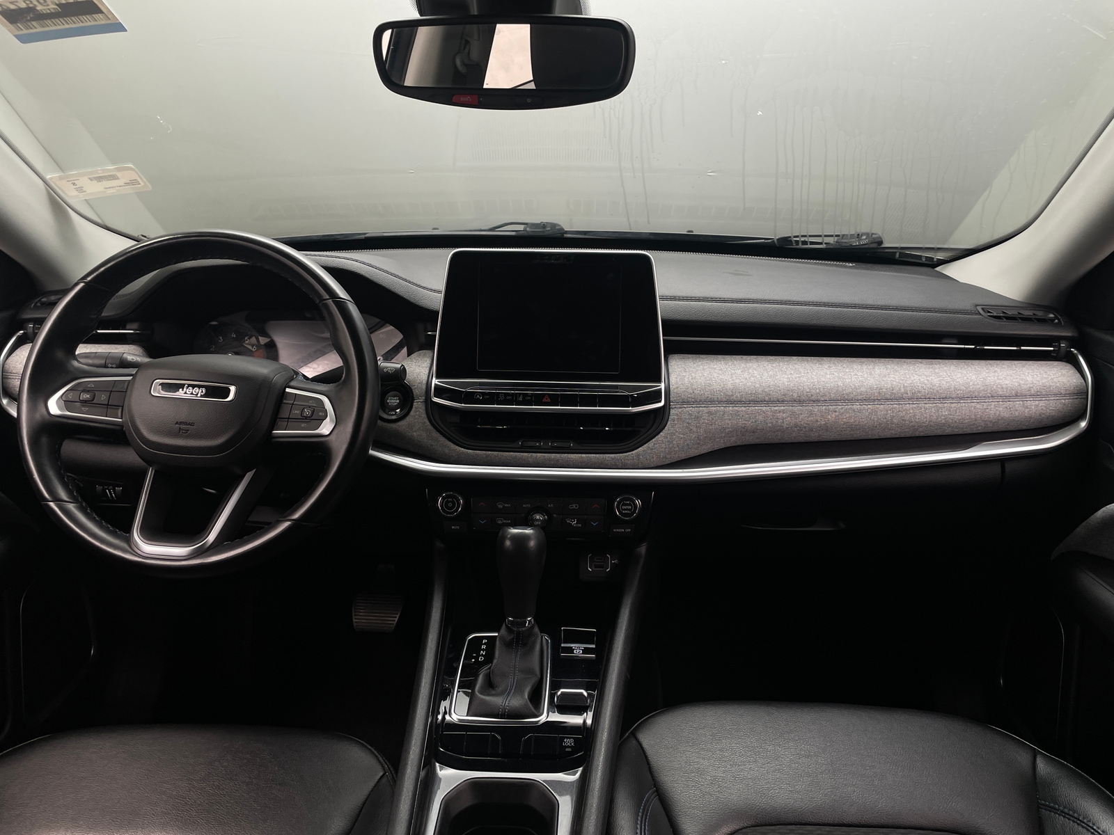 Thumbnail: 2022 Jeep Compass - 3