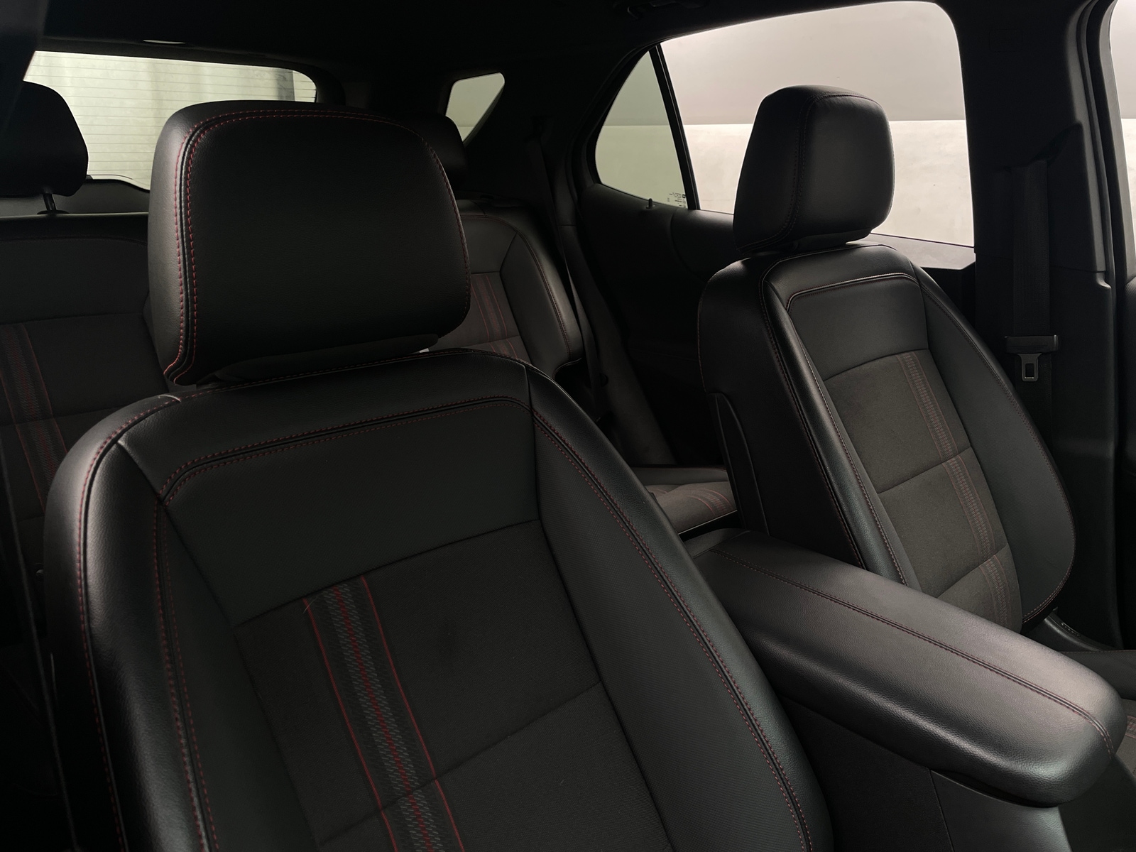 Thumbnail: 2023 Chevrolet Equinox - 2