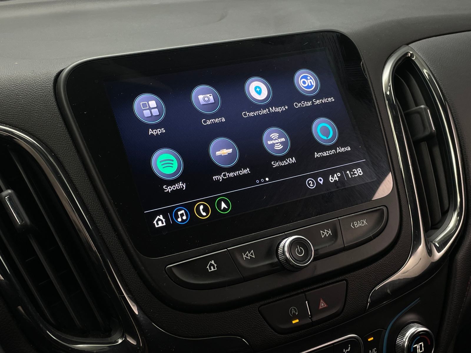 Thumbnail: 2023 Chevrolet Equinox - 4