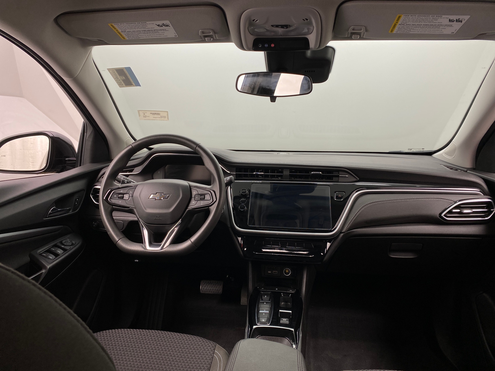 Thumbnail: 2023 Chevrolet Bolt EUV - 3