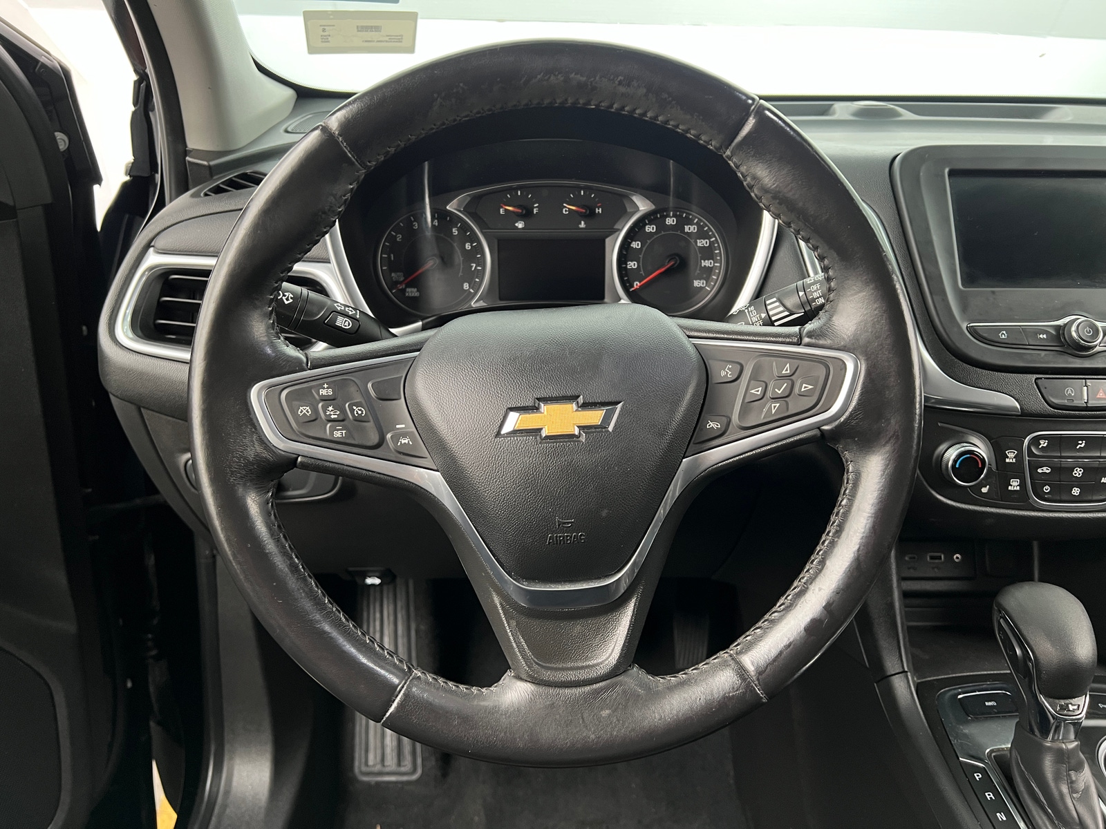 Thumbnail: 2022 Chevrolet Equinox - 5