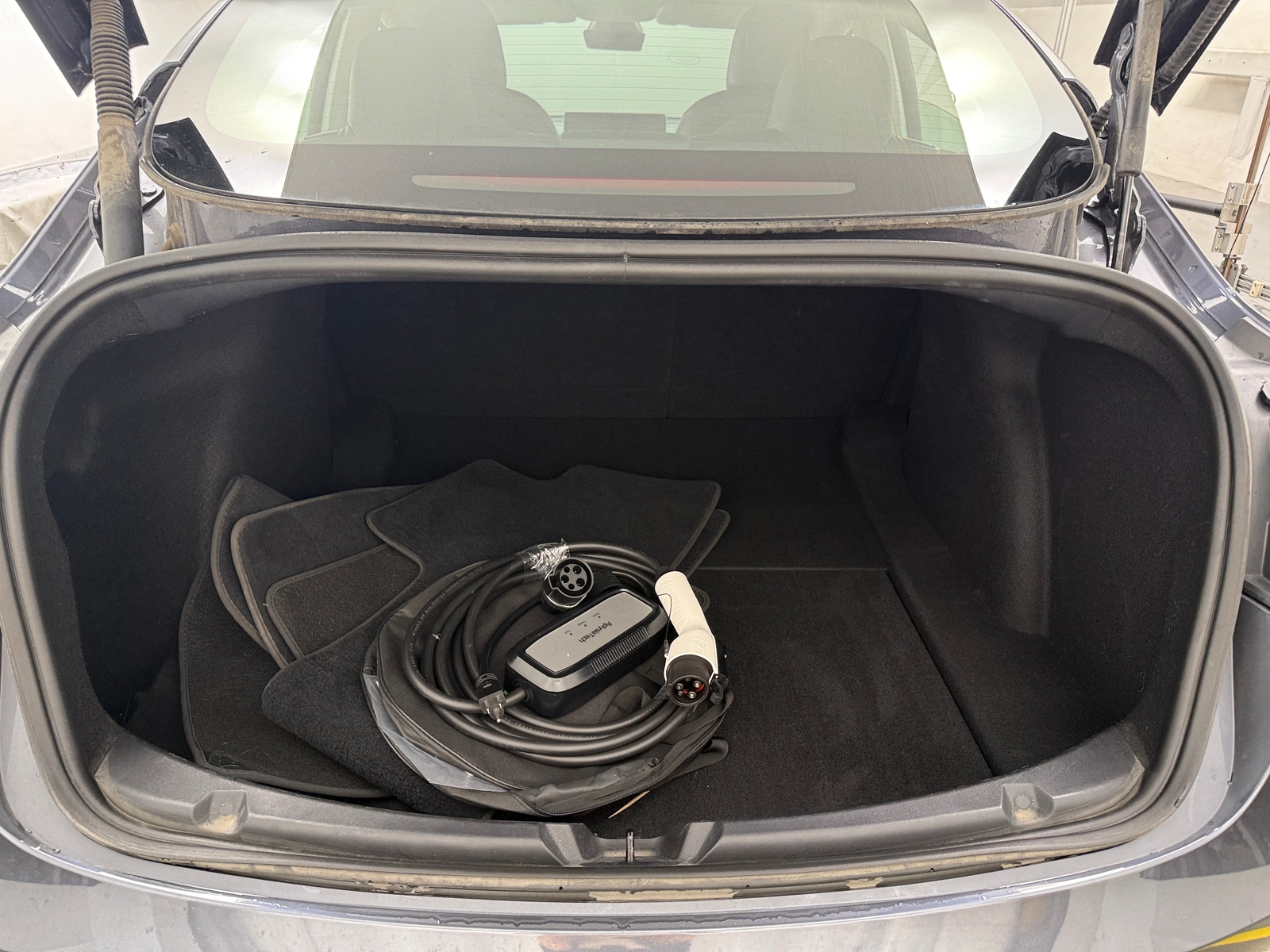Thumbnail: 2022 Tesla Model 3 - 6