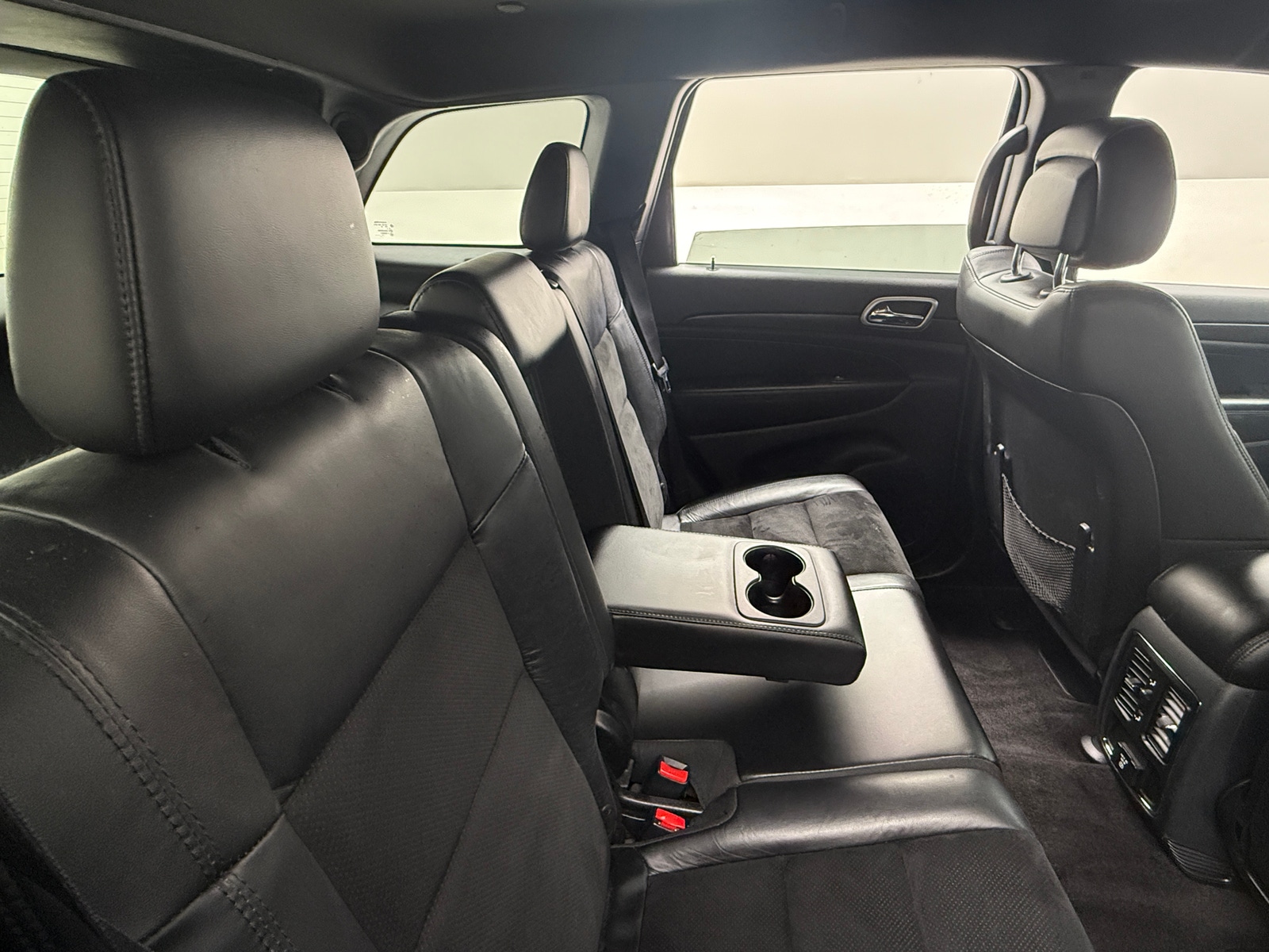 Thumbnail: 2018 Jeep Grand Cherokee - 5