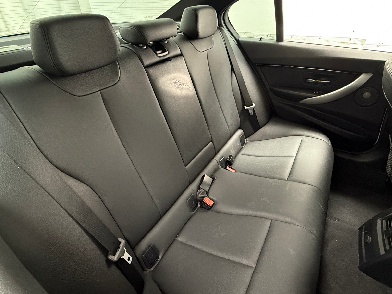 Thumbnail: 2016 BMW 3 Series - 5
