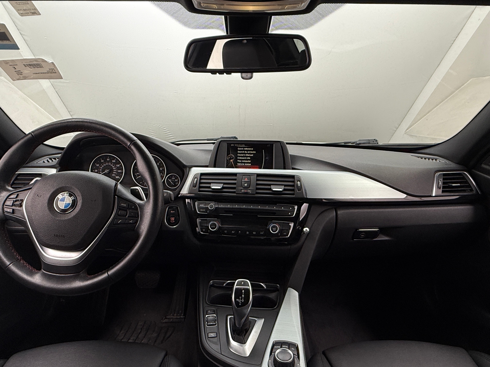 Thumbnail: 2016 BMW 3 Series - 2