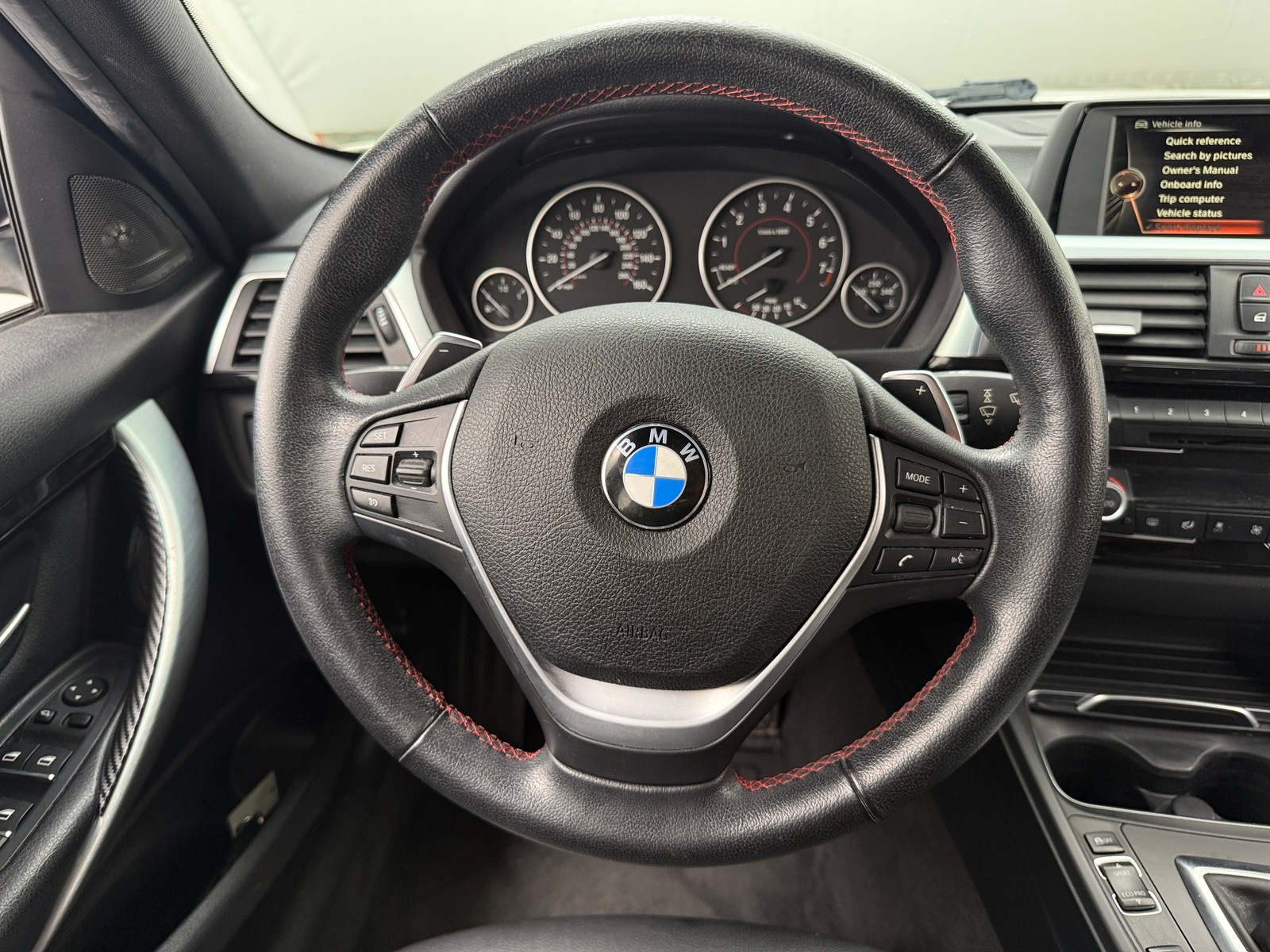 Thumbnail: 2016 BMW 3 Series - 4