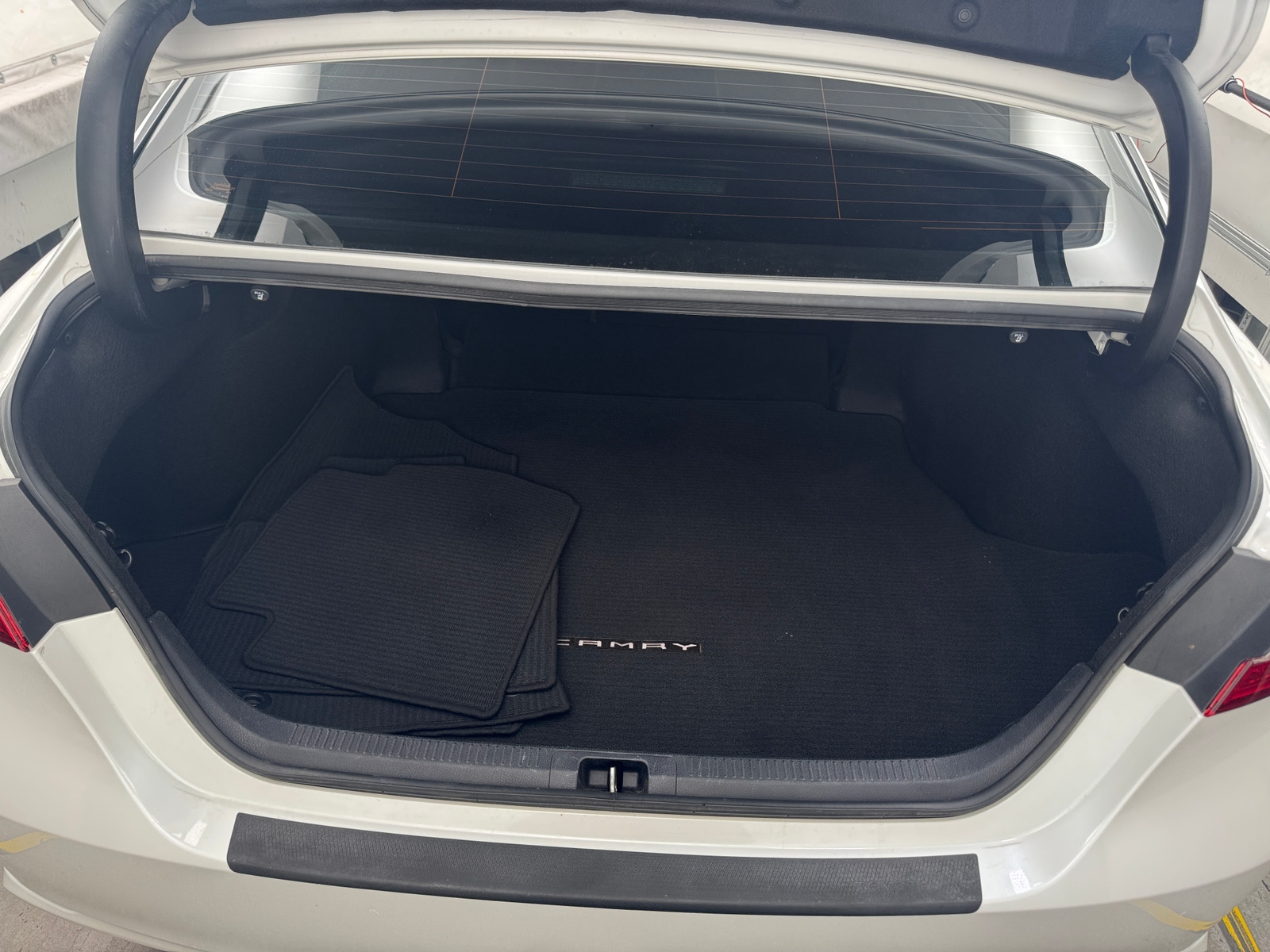 Thumbnail: 2023 Toyota Camry - 6