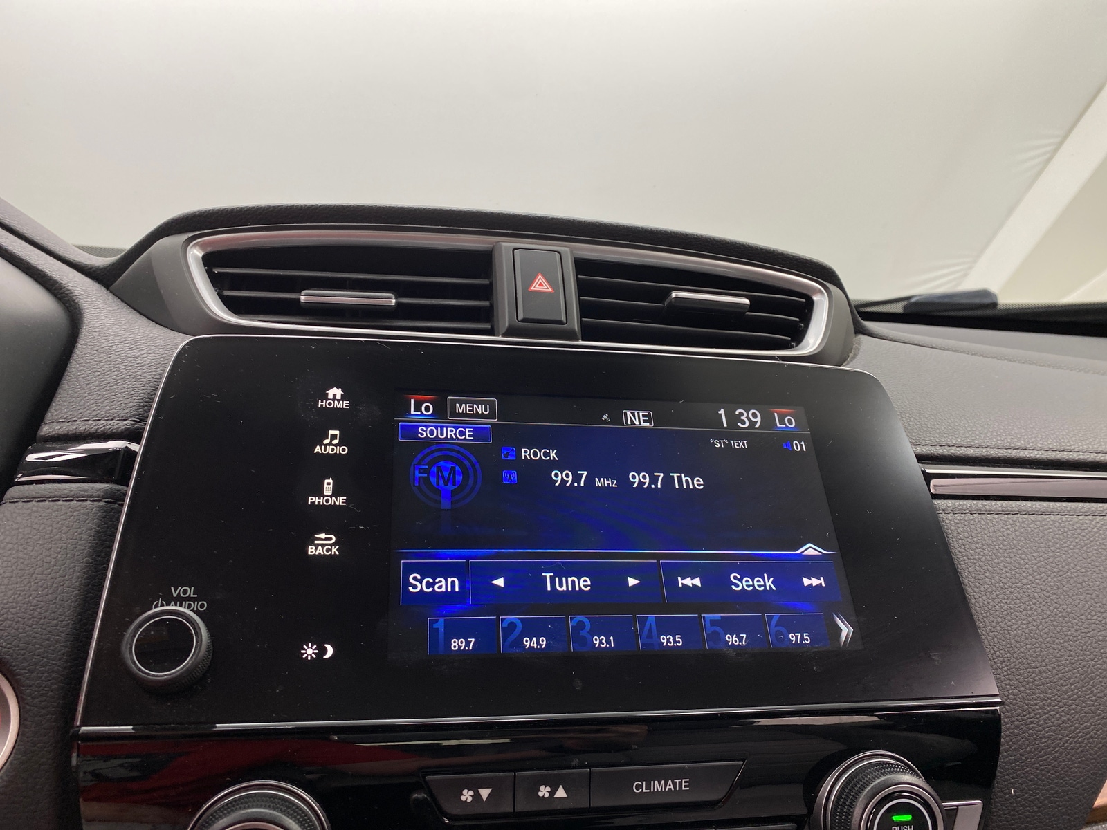 Thumbnail: 2017 Honda CR-V - 3