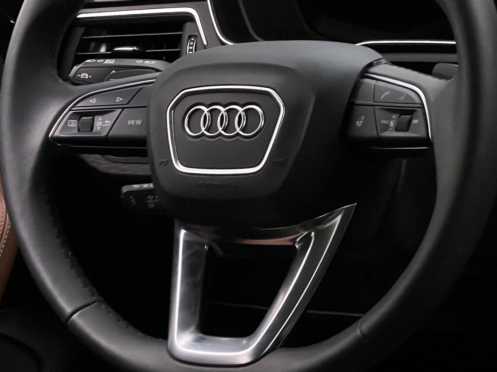 Thumbnail: 2023 Audi A4 - 4