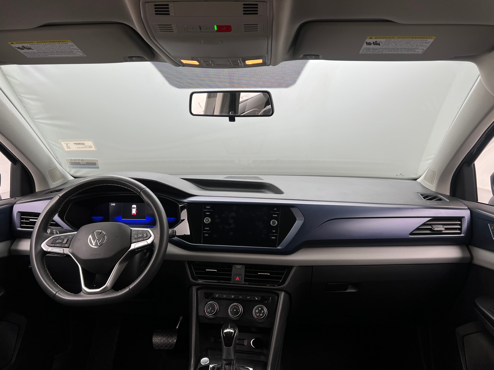 Thumbnail: 2022 Volkswagen Taos - 2