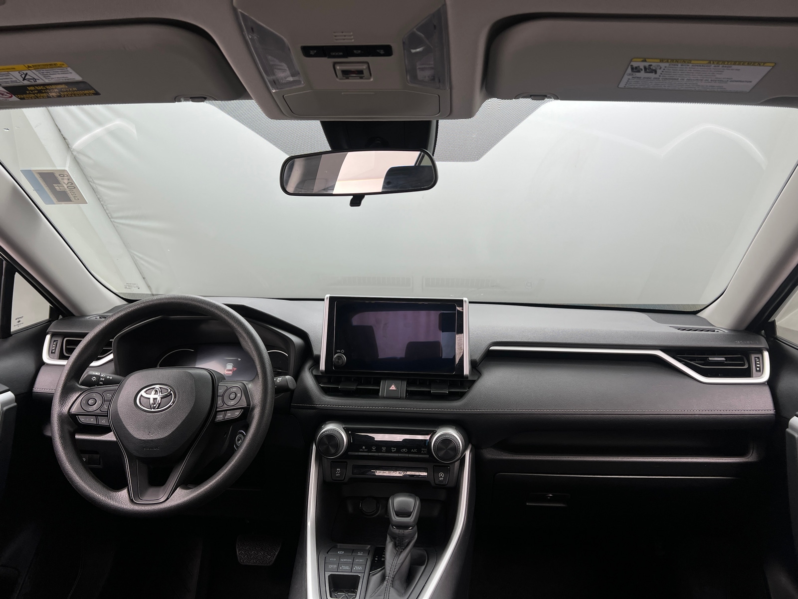 Thumbnail: 2023 Toyota RAV4 - 3