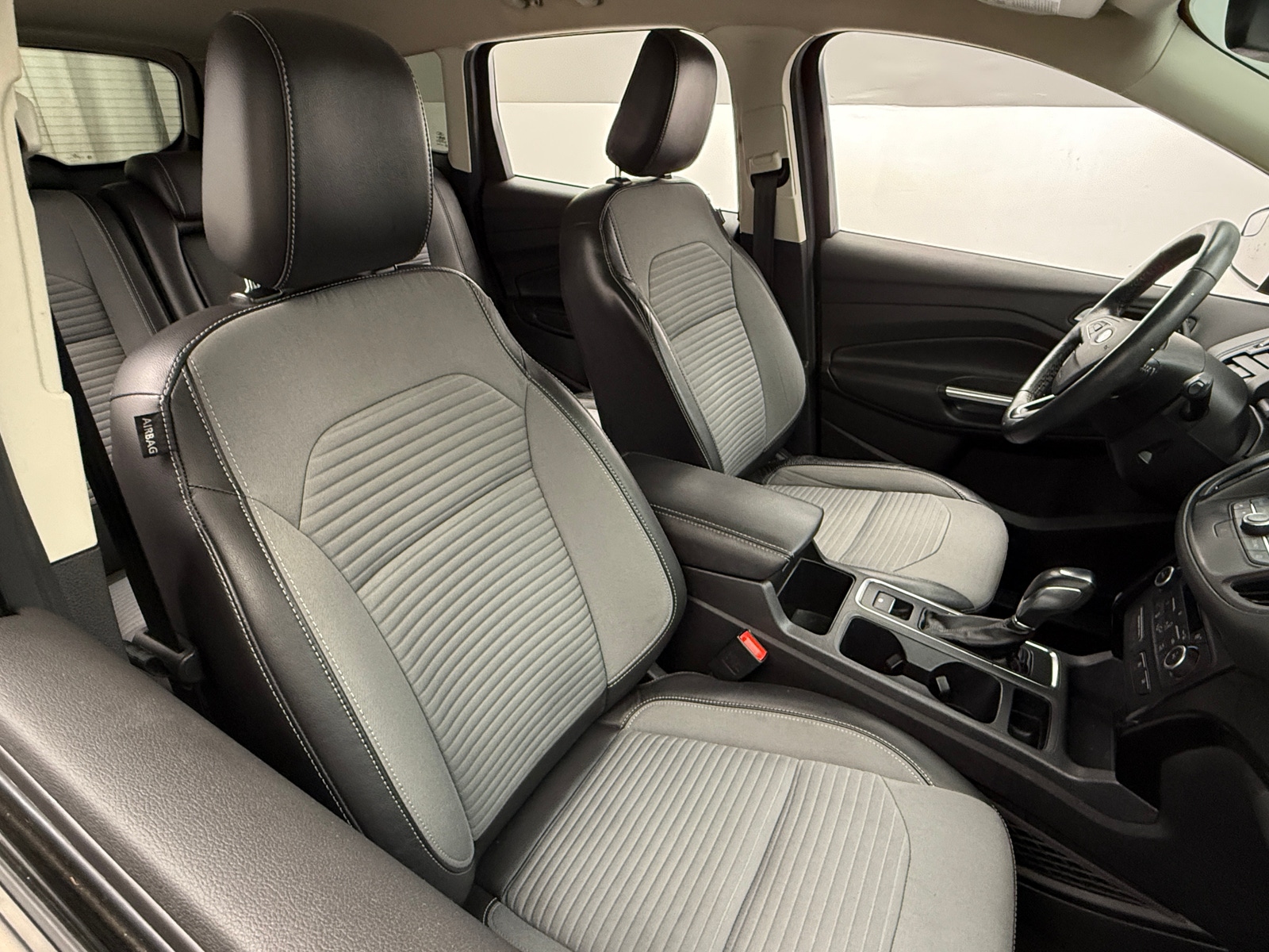 Thumbnail: 2019 Ford Escape - 2