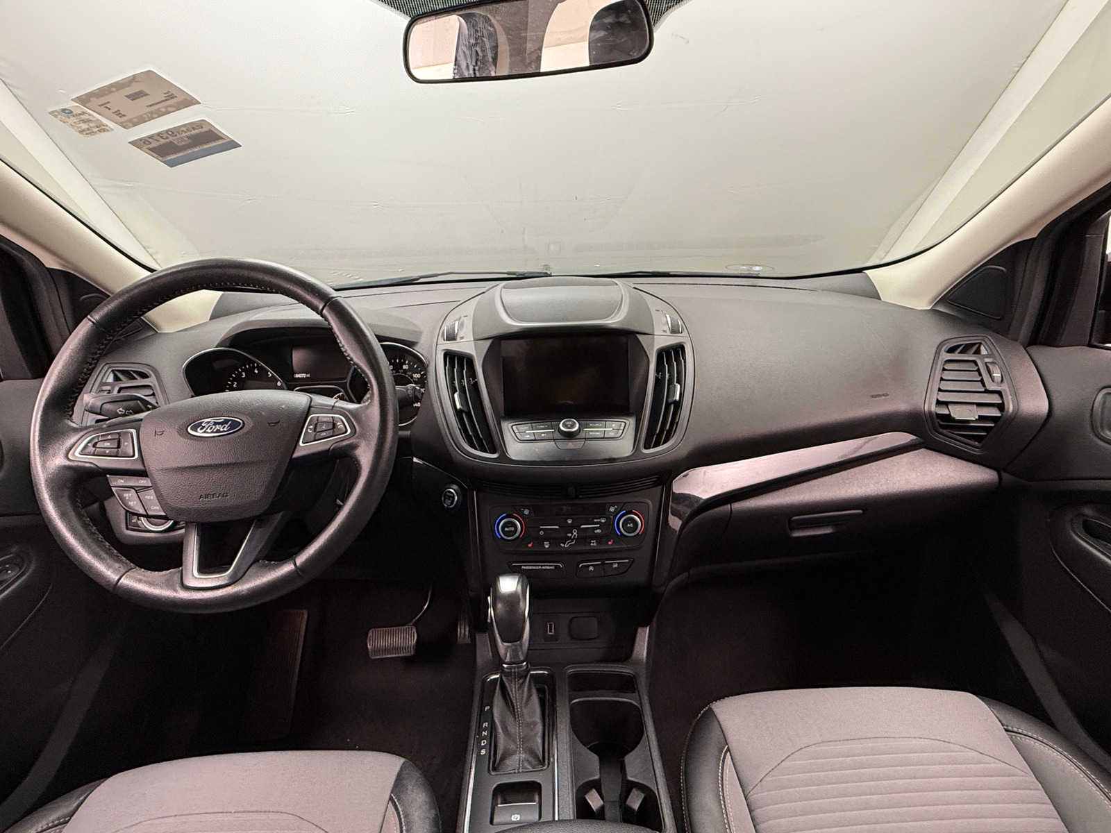 Thumbnail: 2019 Ford Escape - 3