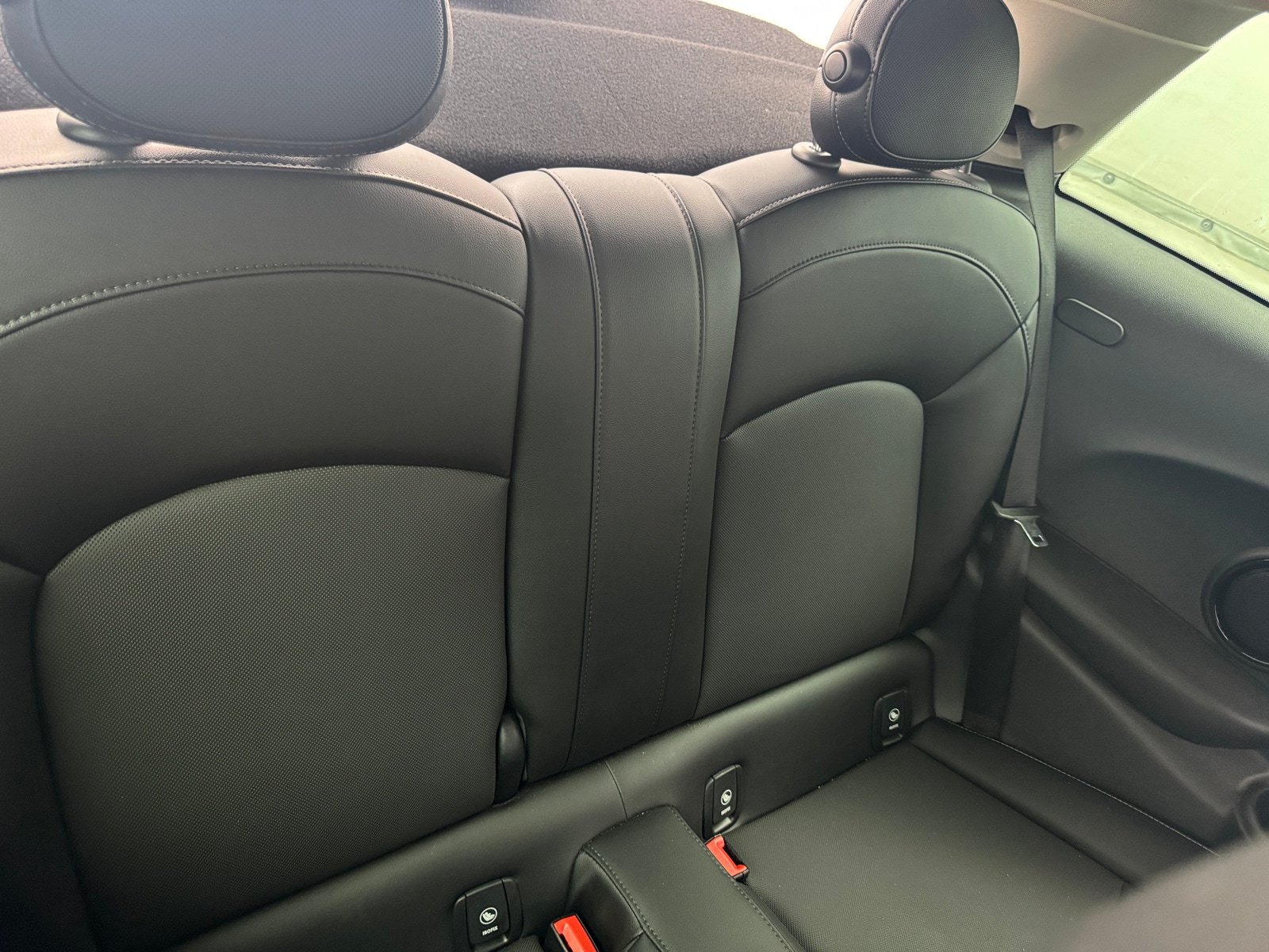 Thumbnail: 2017 MINI Cooper Hardtop - 5