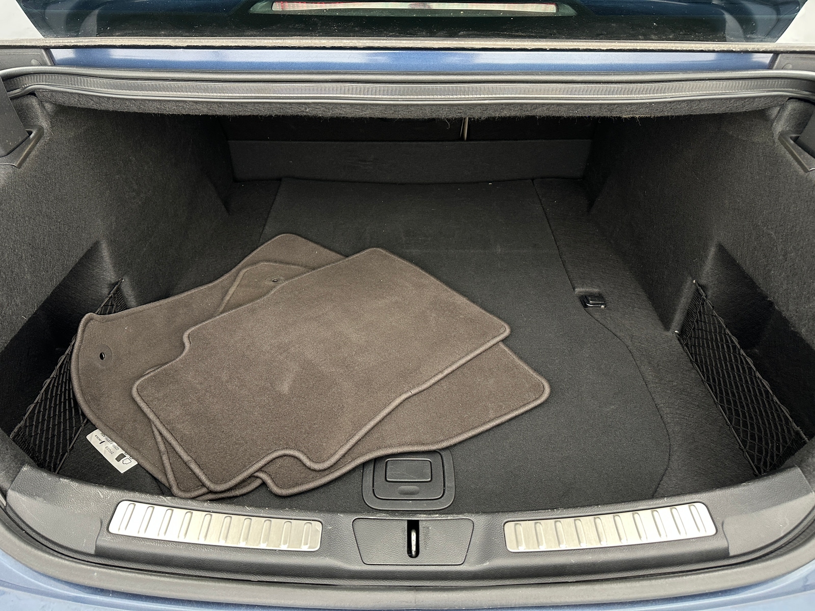 Thumbnail: 2019 Lincoln Continental - 6