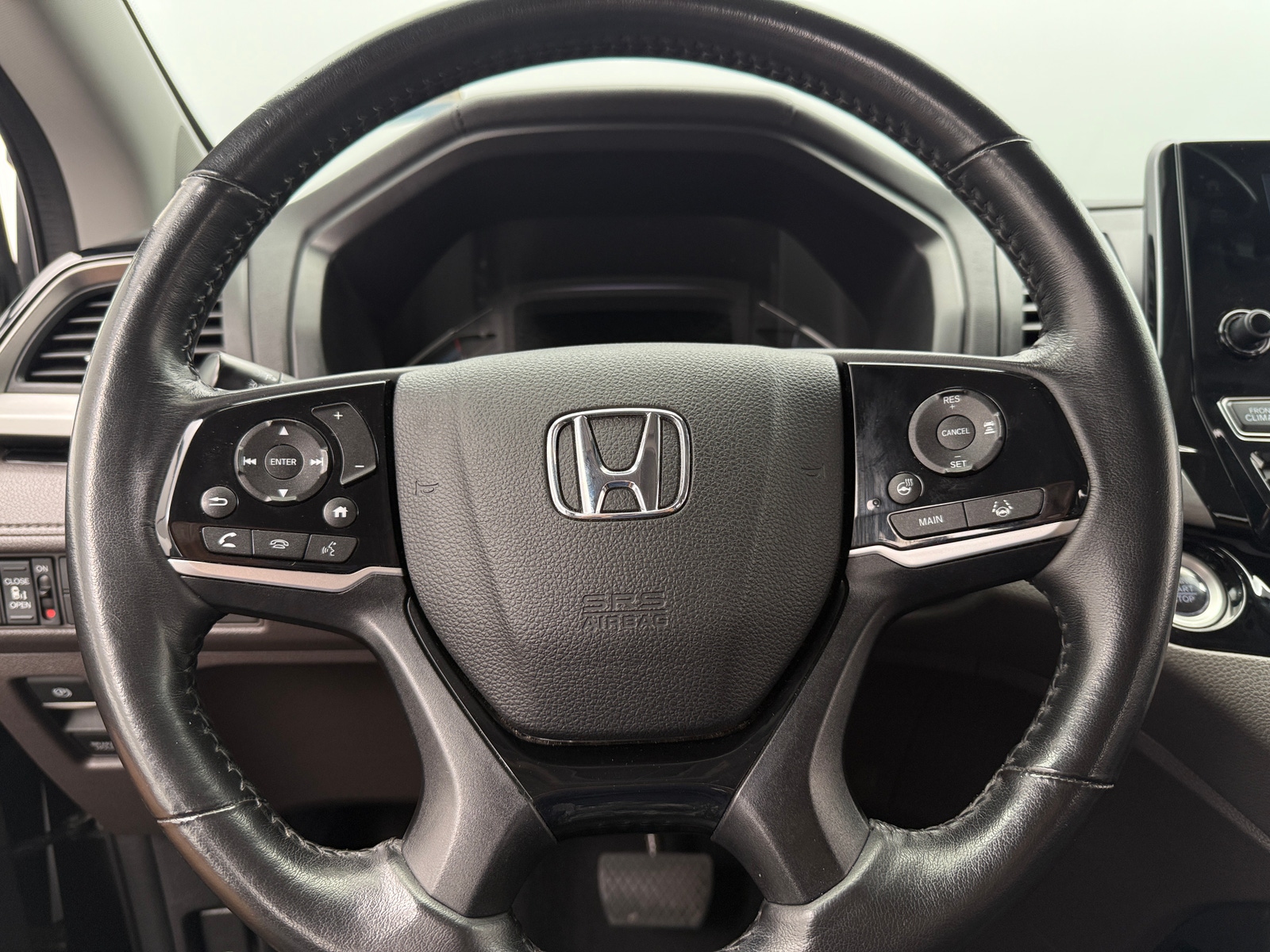 Thumbnail: 2019 Honda Odyssey - 4