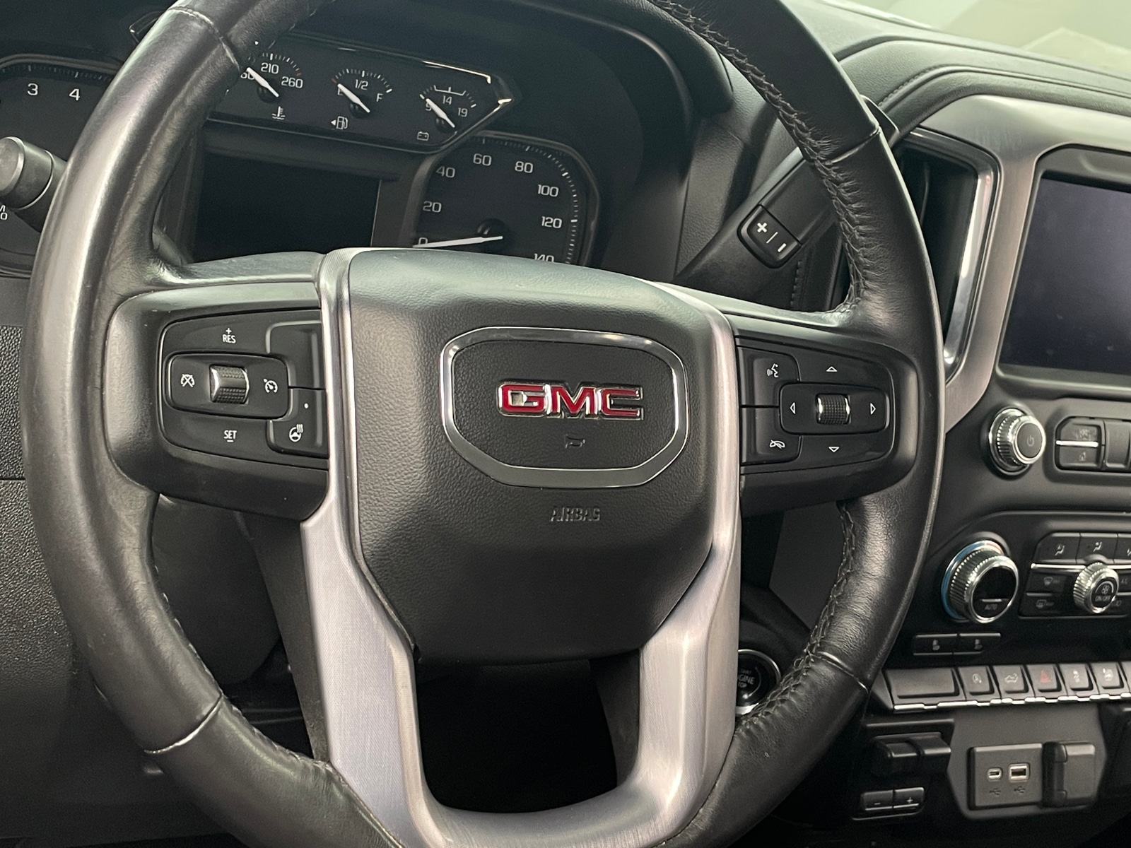 Thumbnail: 2020 GMC Sierra 1500 - 5