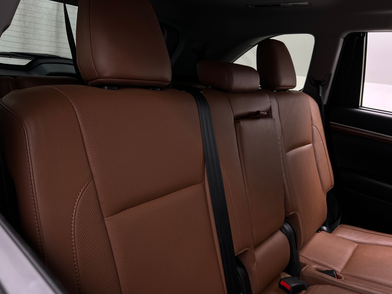 Thumbnail: 2018 Toyota Highlander - 6