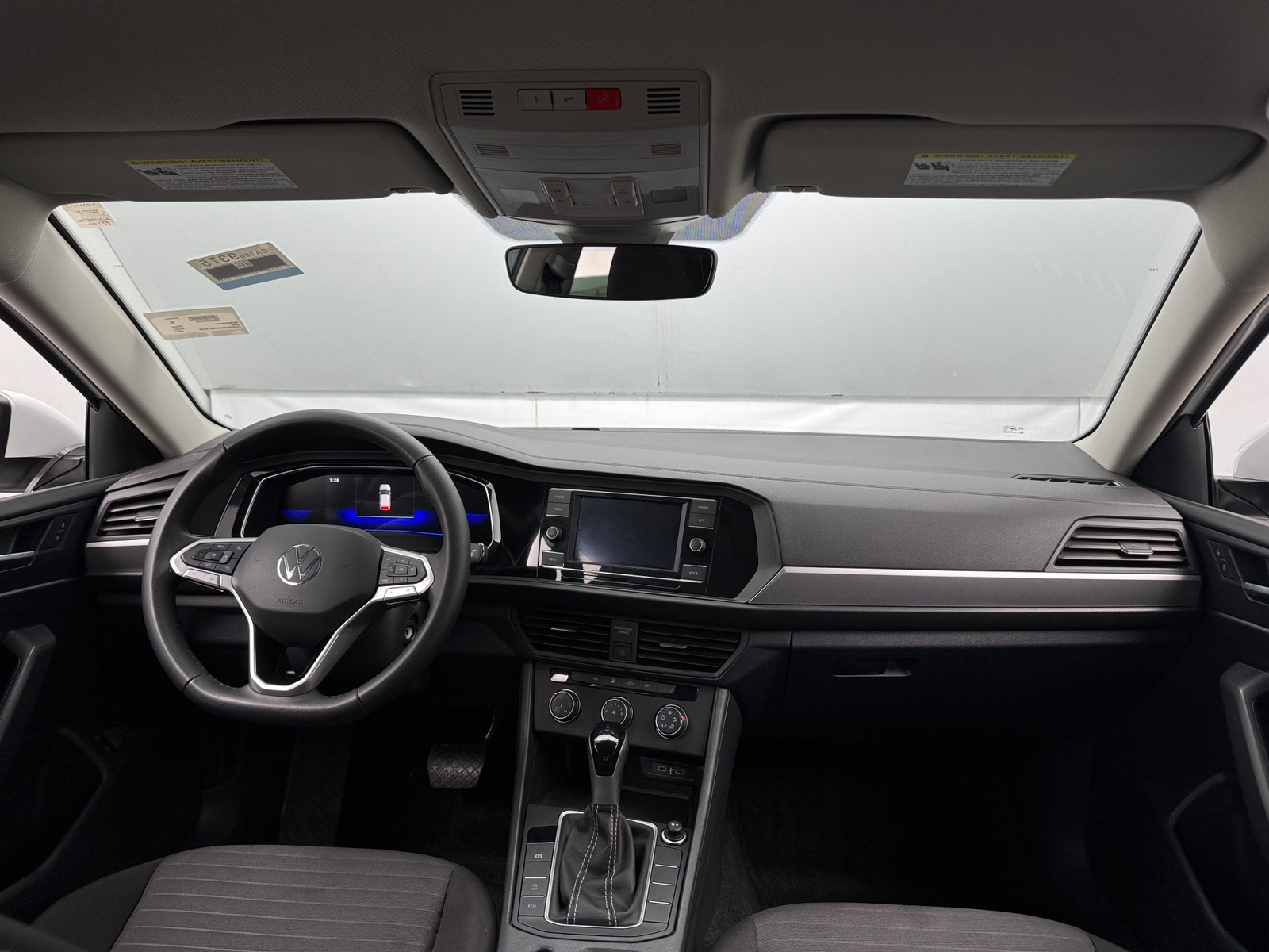 Thumbnail: 2024 Volkswagen Jetta - 3