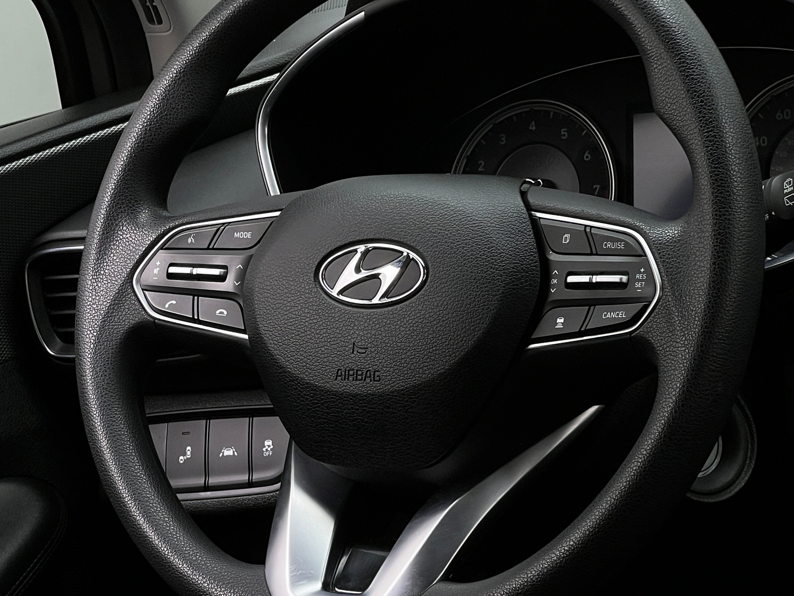 Thumbnail: 2019 Hyundai Santa Fe - 5