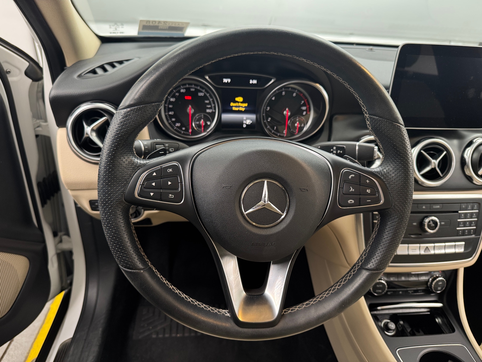 Thumbnail: 2019 Mercedes-Benz GLA - 4
