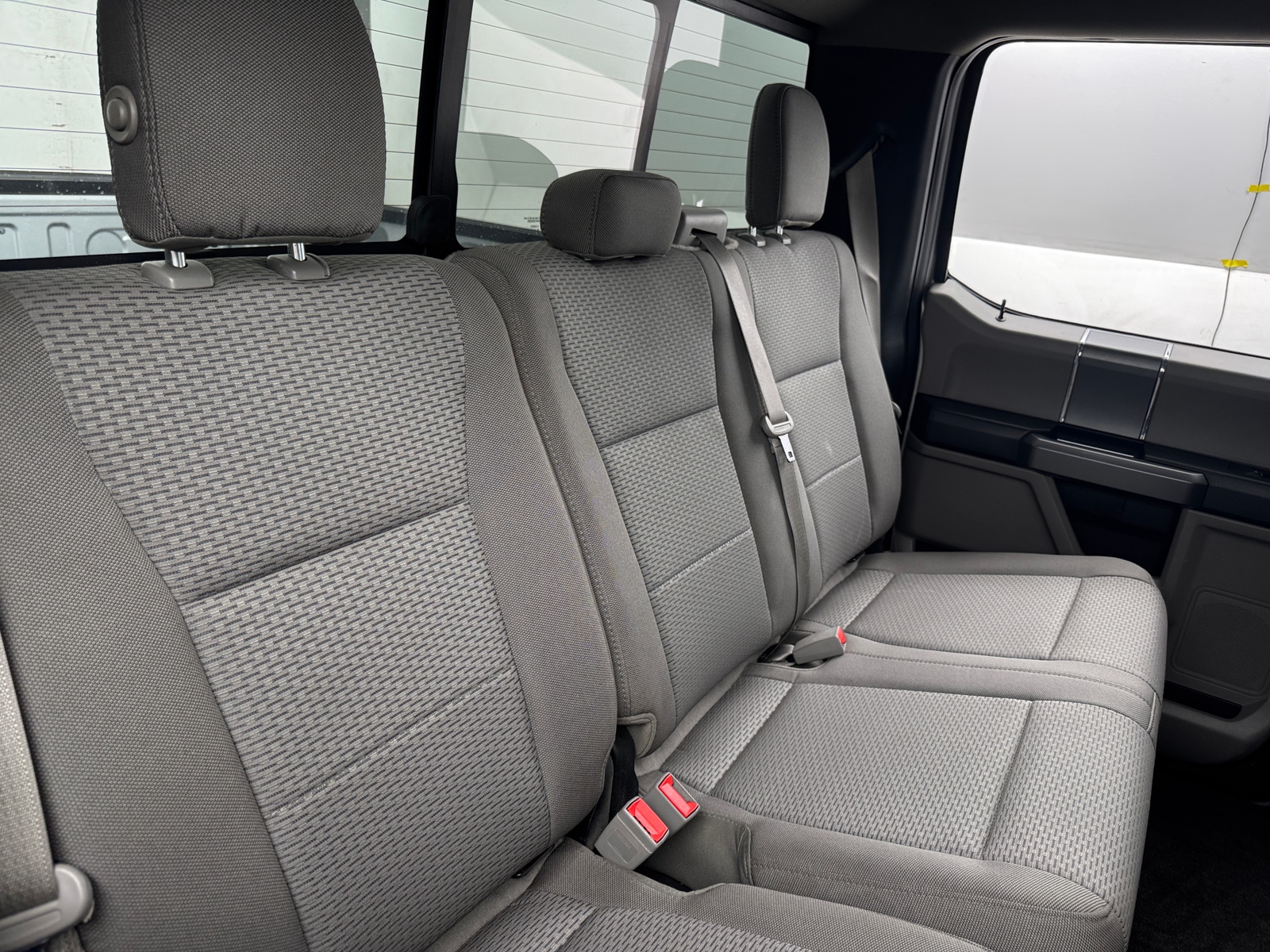 Thumbnail: 2018 Ford Econoline - 6