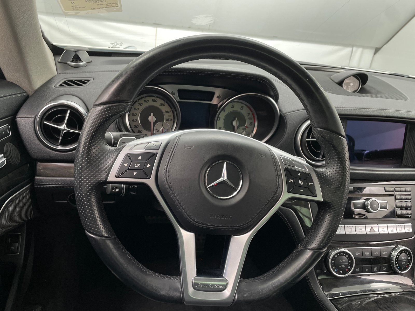 Thumbnail: 2014 Mercedes-Benz SL-Class - 5