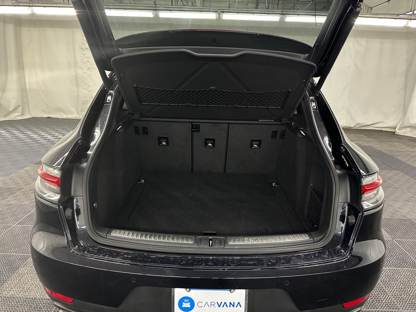 Thumbnail: 2019 Porsche Macan - 6