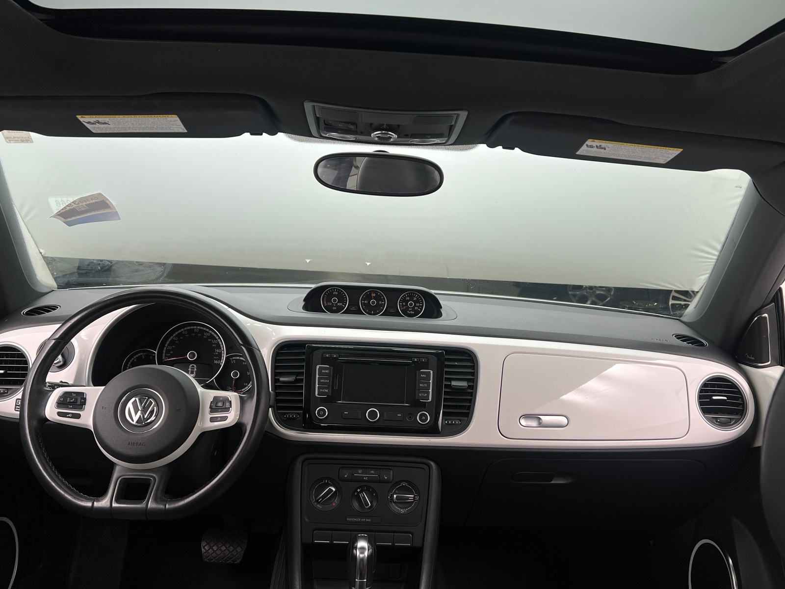 Thumbnail: 2013 Volkswagen Beetle - 2