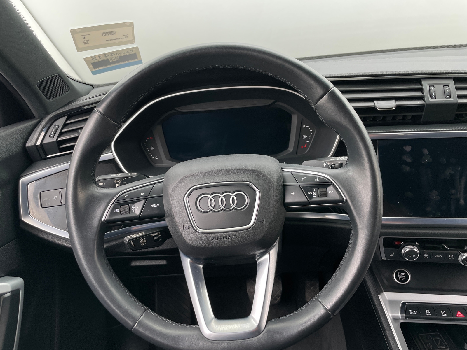 Thumbnail: 2021 Audi Q3 - 4