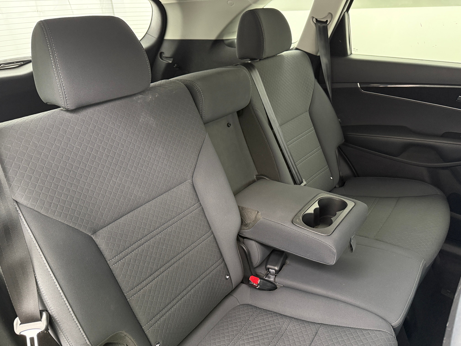 Thumbnail: 2017 Kia Sorento - 6