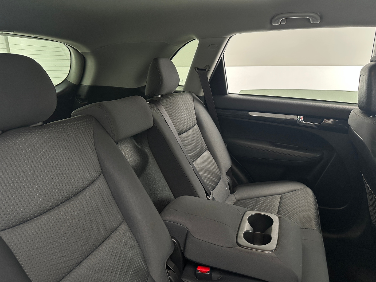 Thumbnail: 2012 Kia Sorento - 6