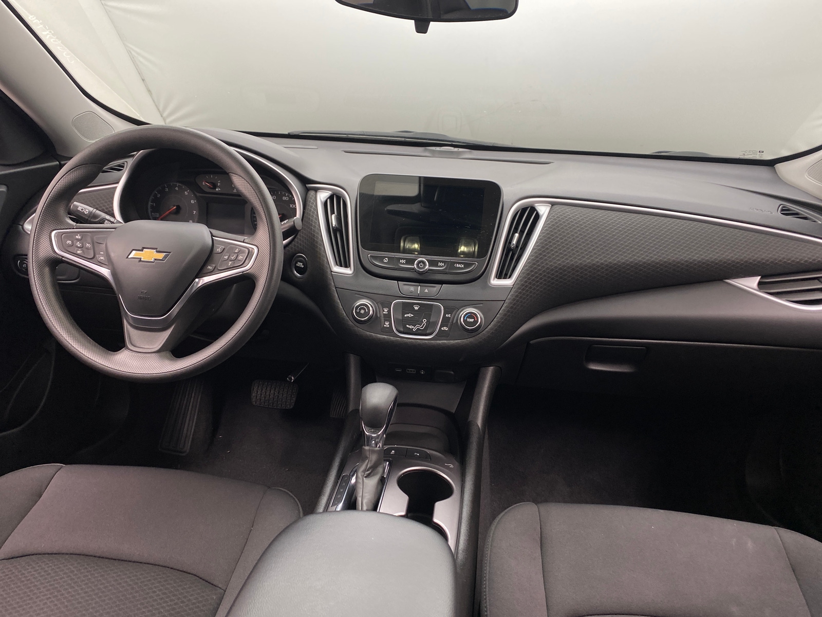 Thumbnail: 2023 Chevrolet Malibu - 3
